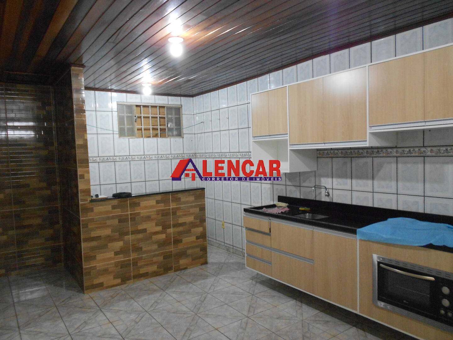 Casa à venda com 2 quartos, 80m² - Foto 18