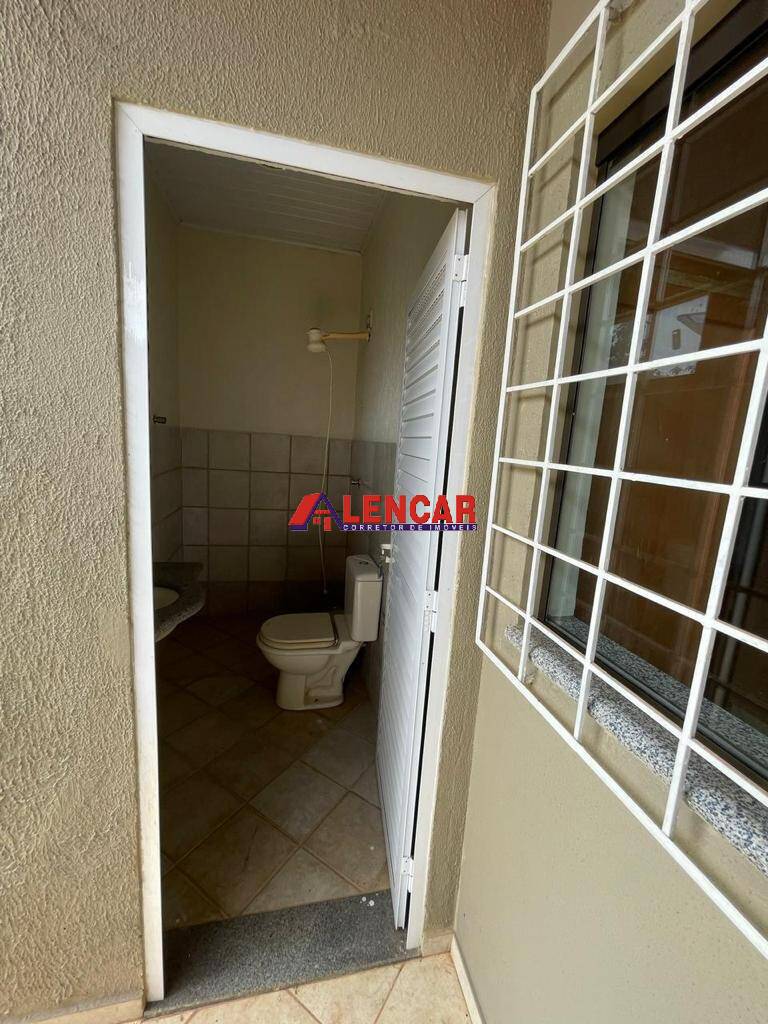 Casa de Condomínio à venda com 3 quartos, 220m² - Foto 36