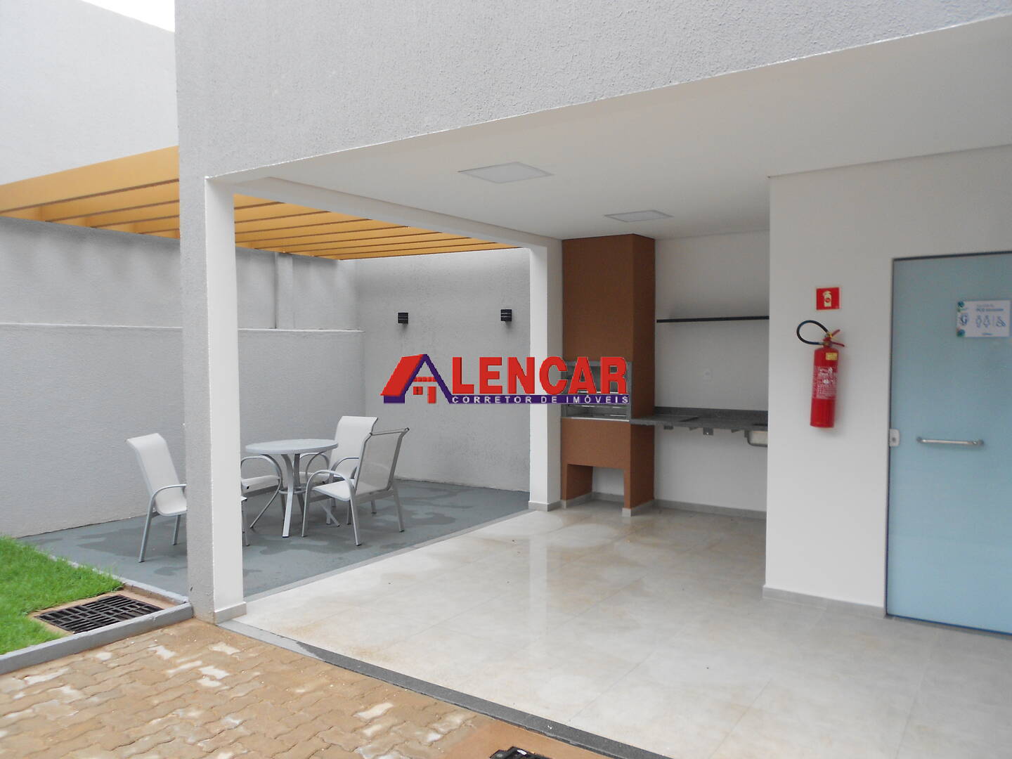 Apartamento para alugar com 2 quartos, 58m² - Foto 28