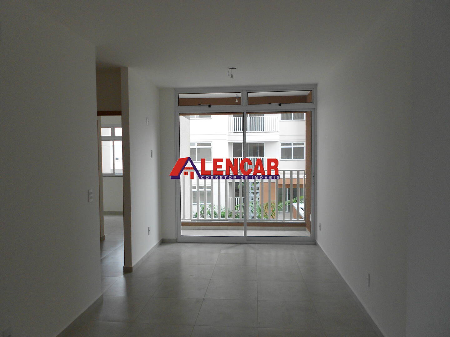 Apartamento para alugar com 2 quartos, 58m² - Foto 32