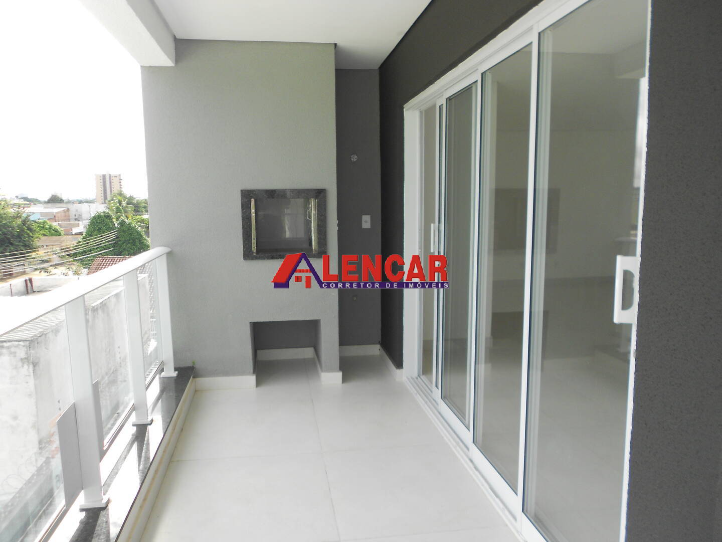 Apartamento à venda com 3 quartos, 108m² - Foto 18