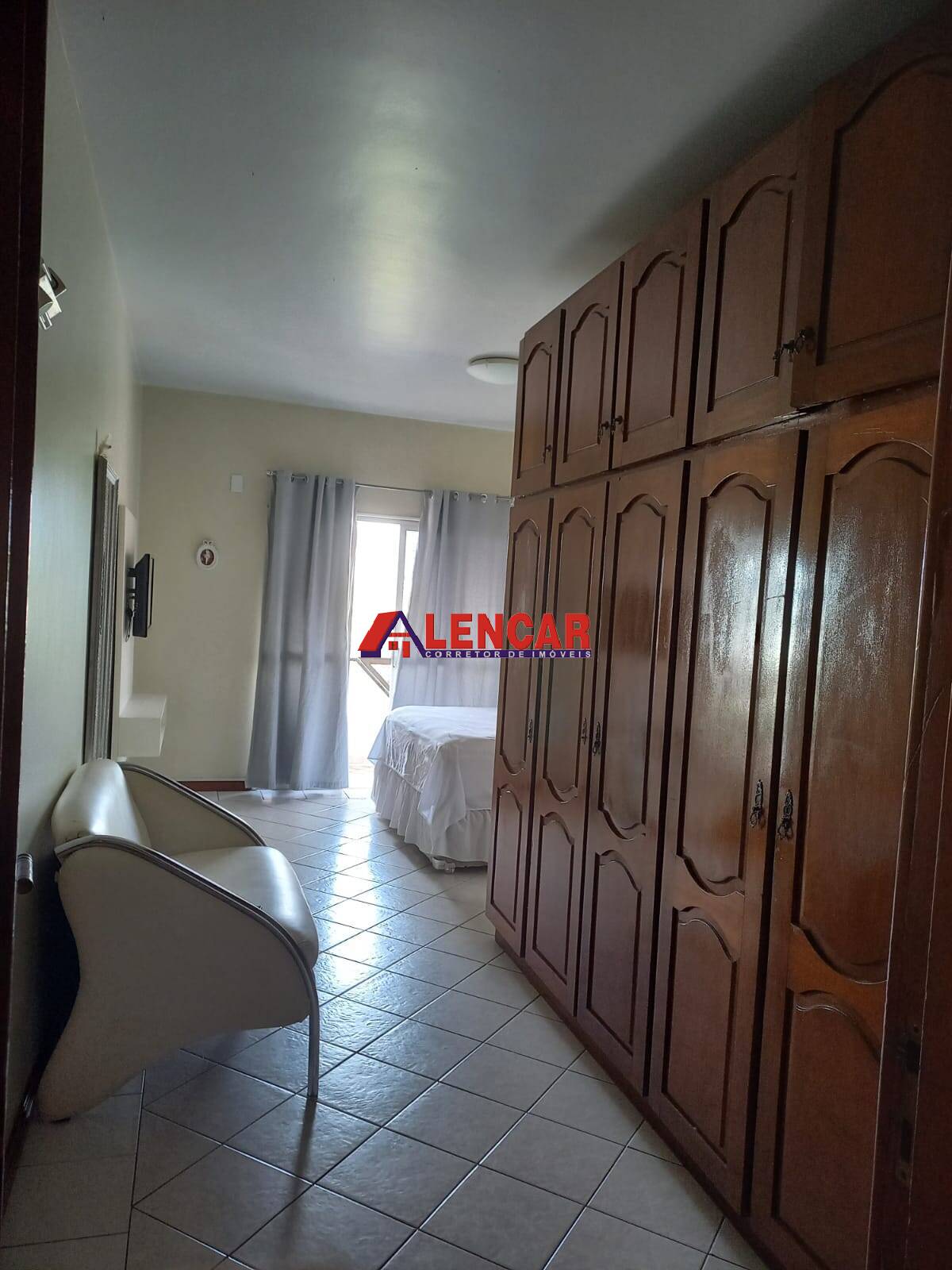 Apartamento à venda com 3 quartos, 129m² - Foto 5