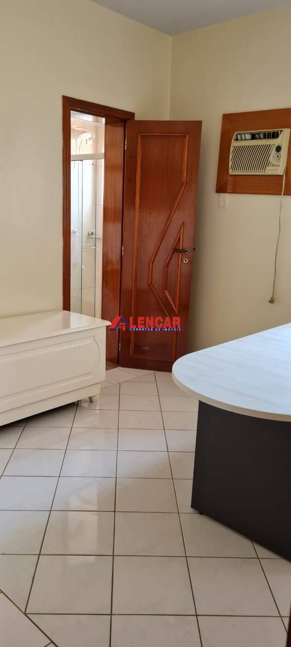 Apartamento à venda com 3 quartos, 129m² - Foto 8