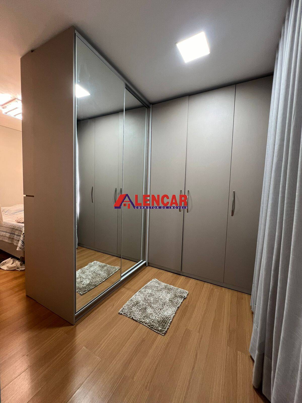 Apartamento à venda com 3 quartos, 108m² - Foto 6