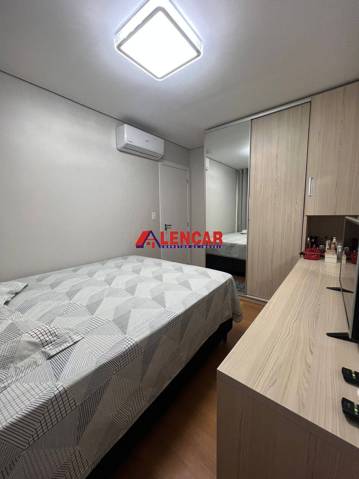 Apartamento à venda com 3 quartos, 108m² - Foto 11