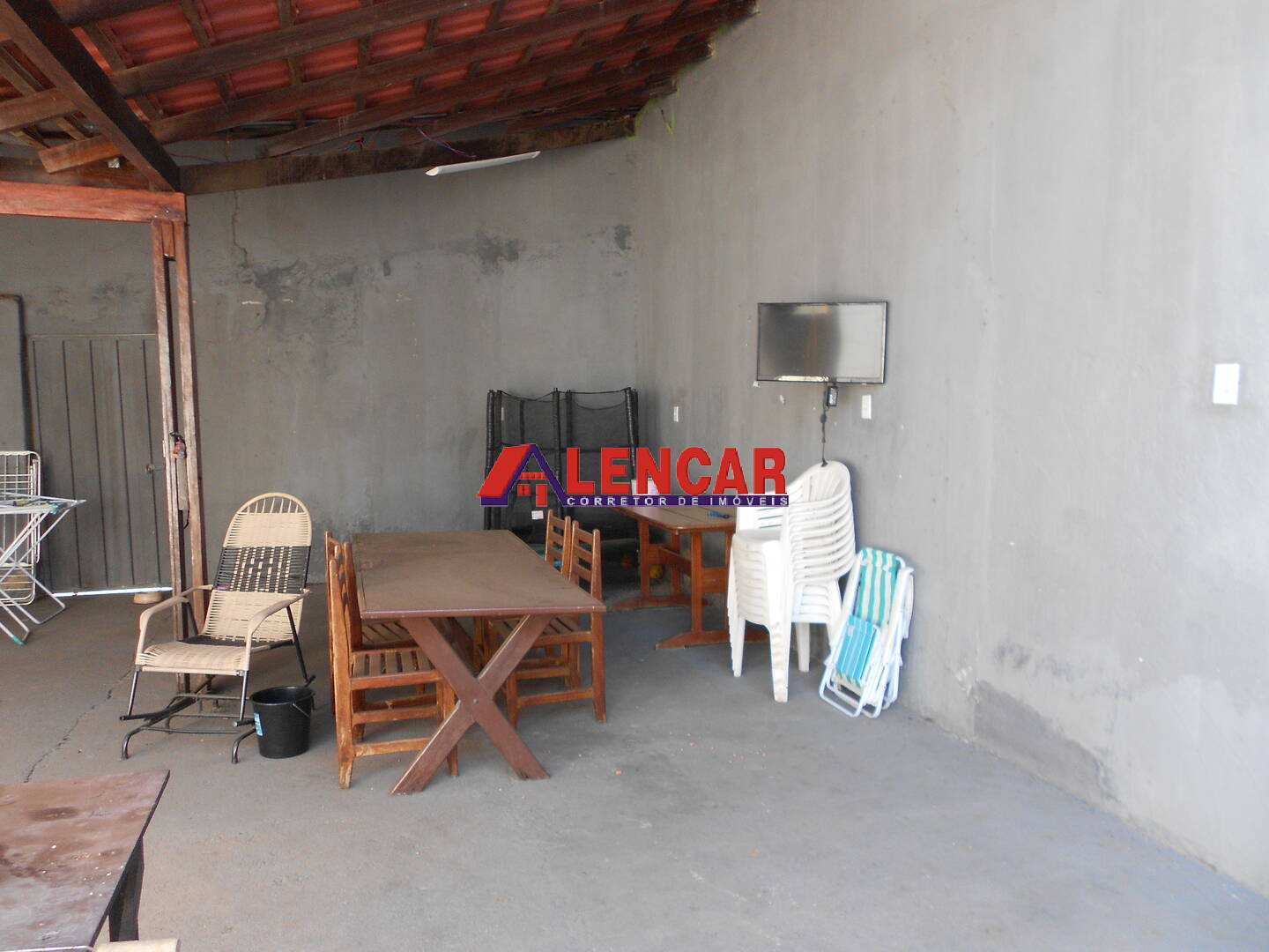 Casa à venda com 3 quartos, 350m² - Foto 24