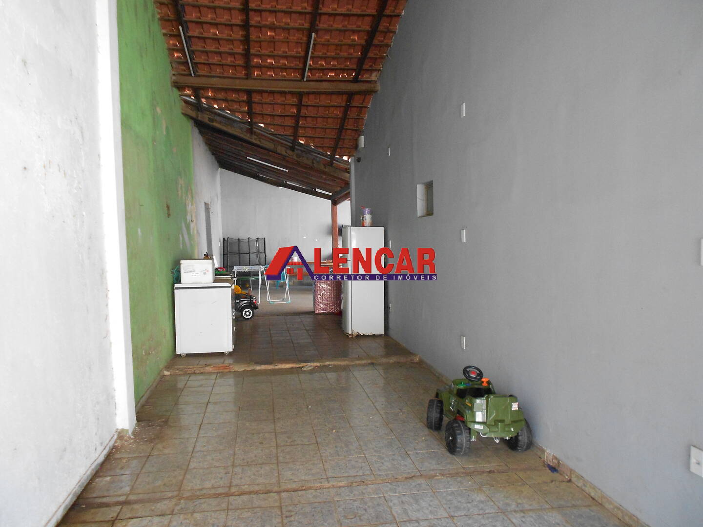 Casa à venda com 3 quartos, 350m² - Foto 26