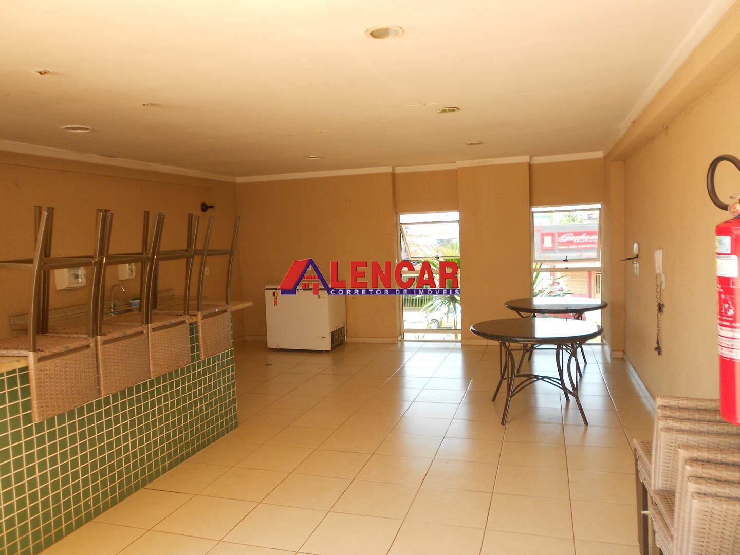 Apartamento à venda com 3 quartos, 106m² - Foto 27